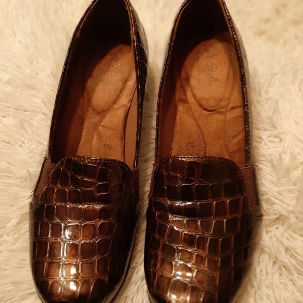 Soft Style, 9.5, brown